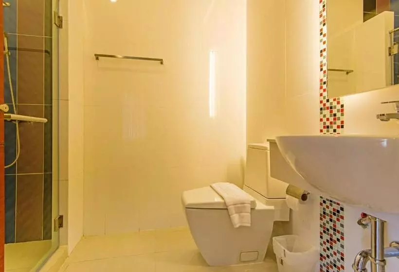 سوییت, Korapura Resort