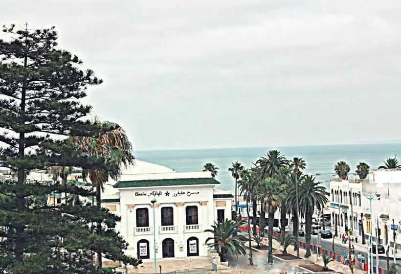 سوییت جونیور, La Place