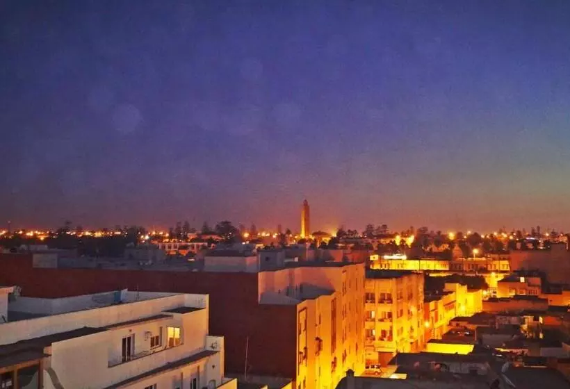 سوییت جونیور, La Place