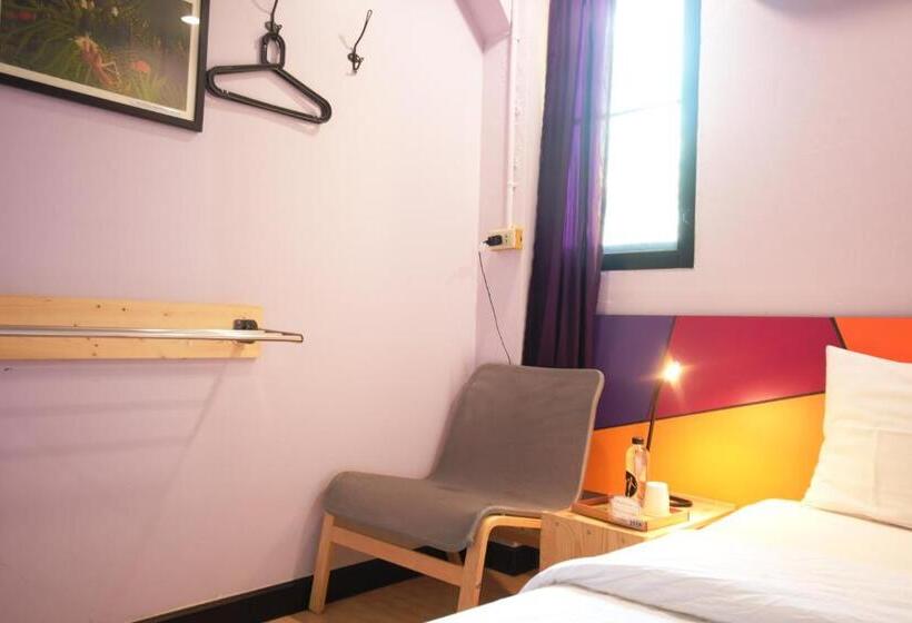 Quarto Estandar Individual, Room@vipa