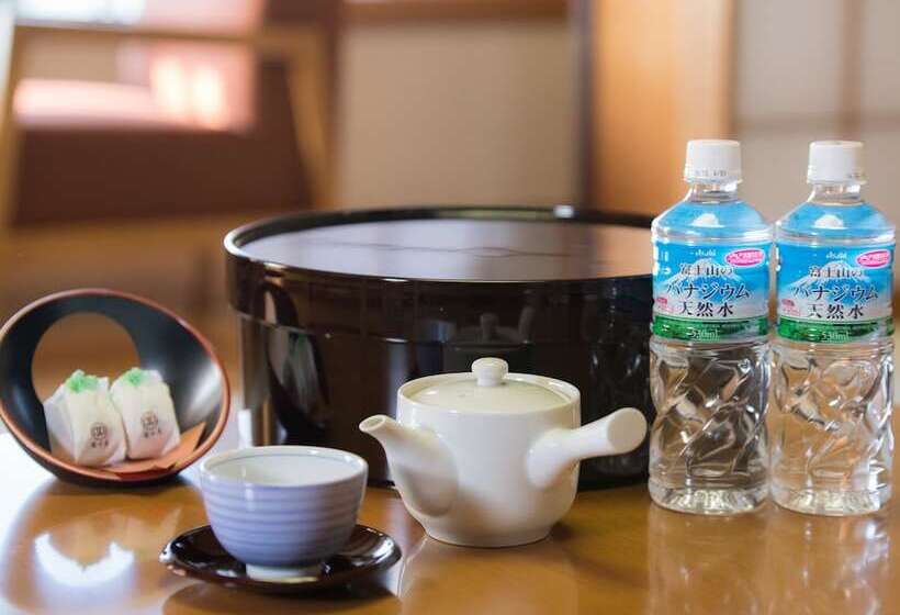 Люкс Вид на Сад, Shioyu Naginoto