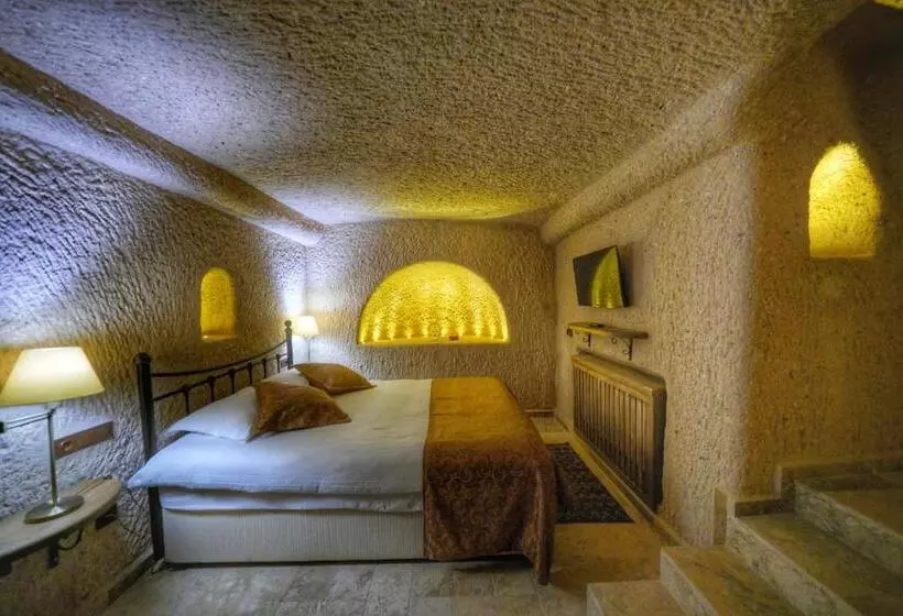 スイート(家族用), Takaev Cave House