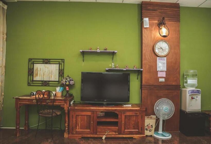 חדר דלוקס לארבעה, Zhong Shan 330