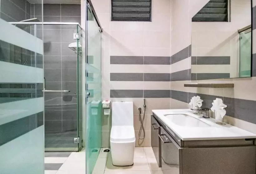 اتاق پنت هاوس, Nova Highlands