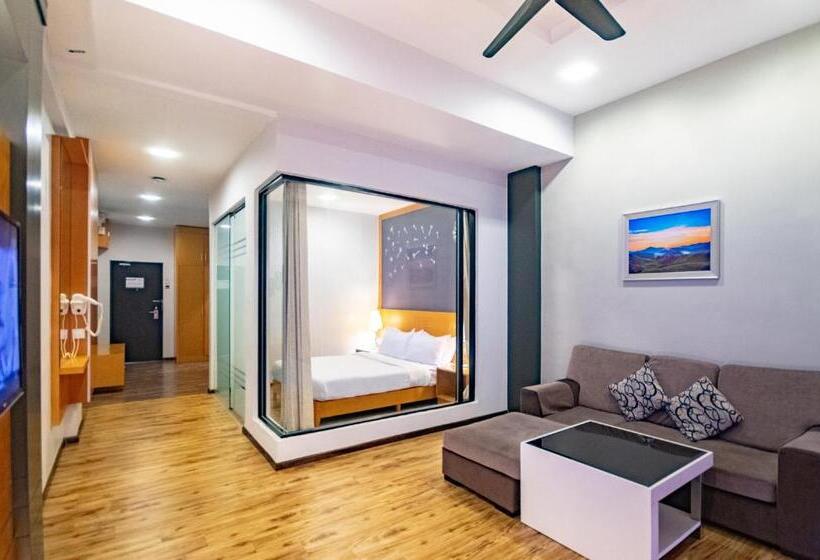 סוויטה, Nova Highlands