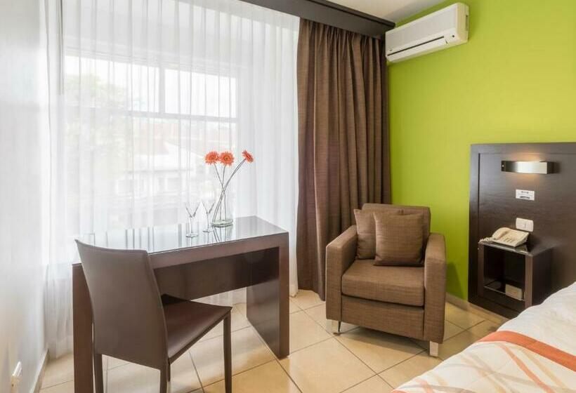 行政套房, Residence Inn Suites Cristina