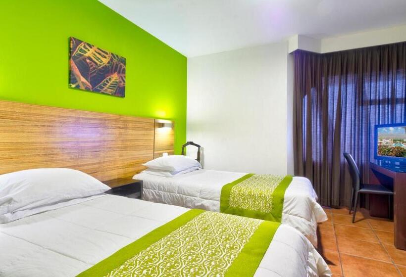 수피리어 스위트, Residence Inn Suites Cristina