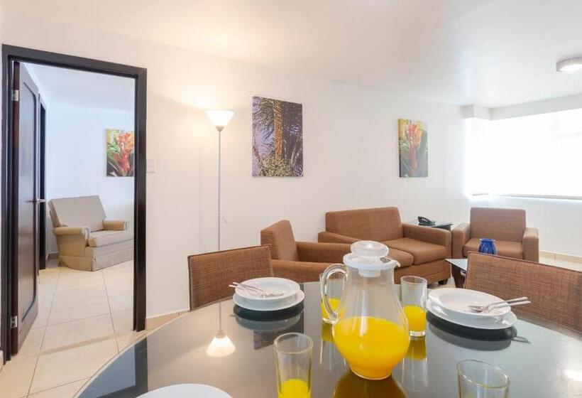 家庭套房, Residence Inn Suites Cristina