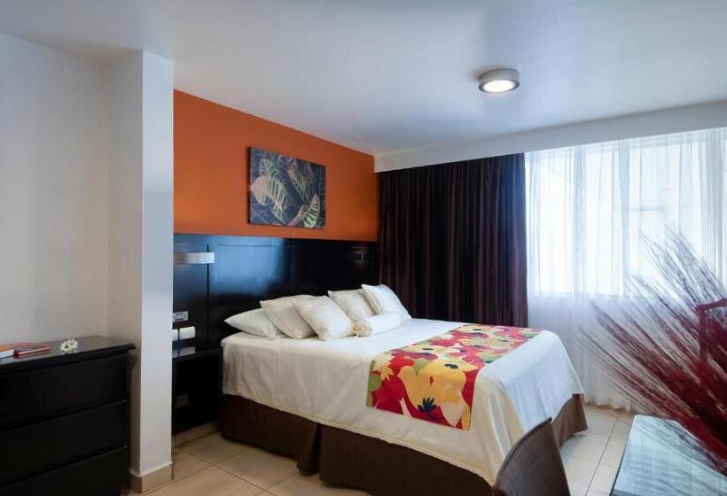 패밀리 스위트, Residence Inn Suites Cristina