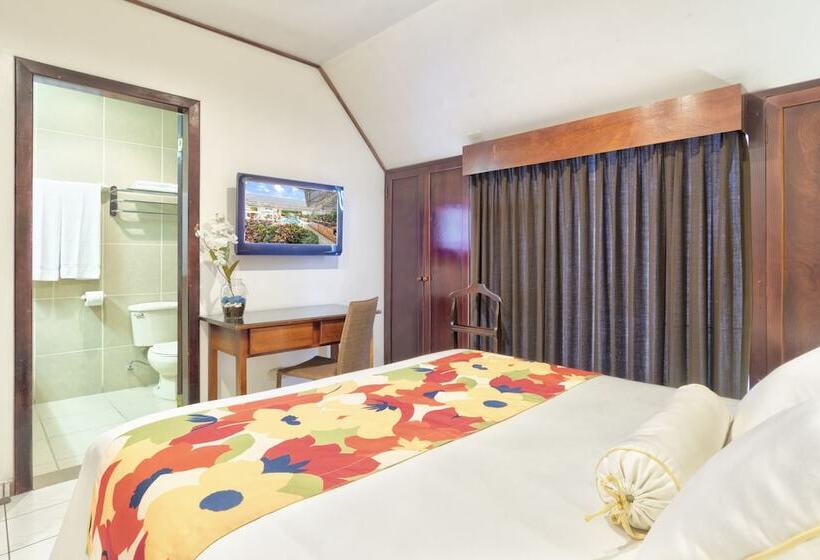 스위트, Residence Inn Suites Cristina