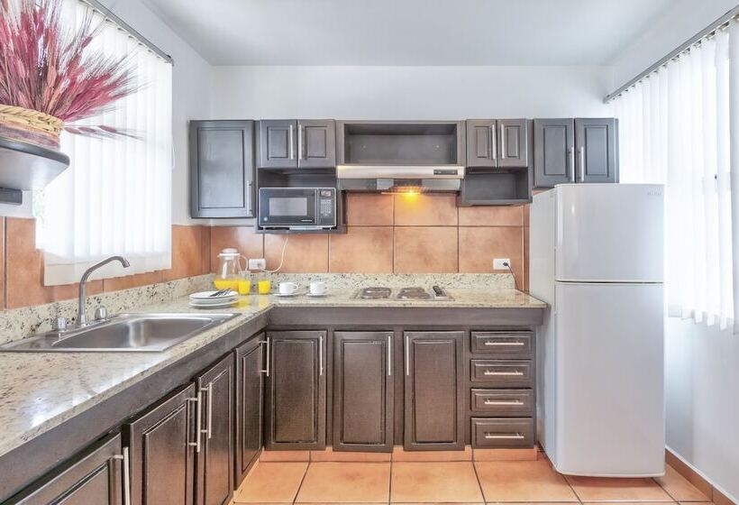 수피리어 스위트, Residence Inn Suites Cristina