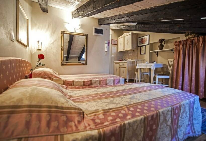 Номер Стандарт в Мансарде, Residence Marco Polo