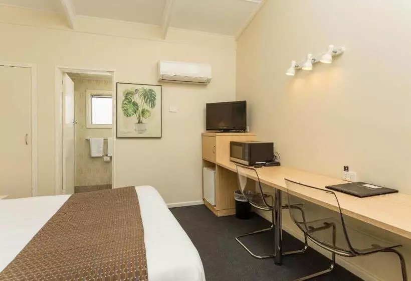 اتاق استاندارد, The Club Motel And Apartments