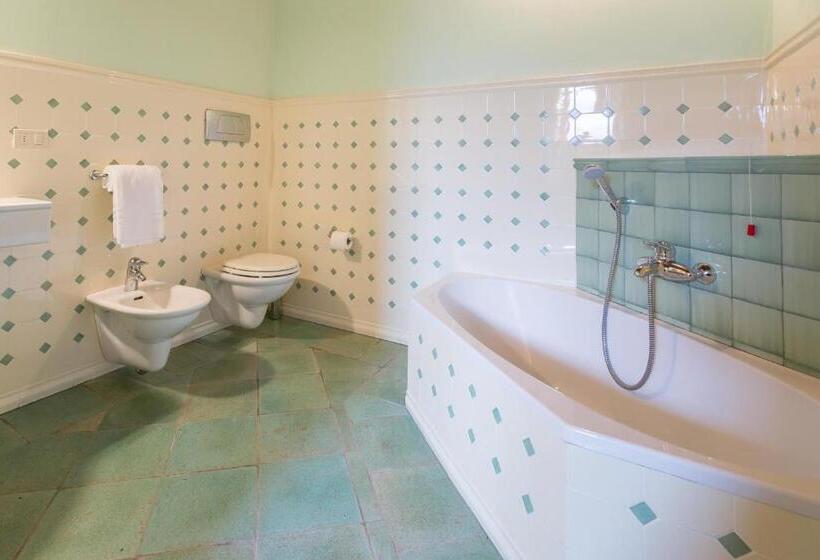 ‫فيلا غرفة نوم واحدة, Tenuta Di Monaciano