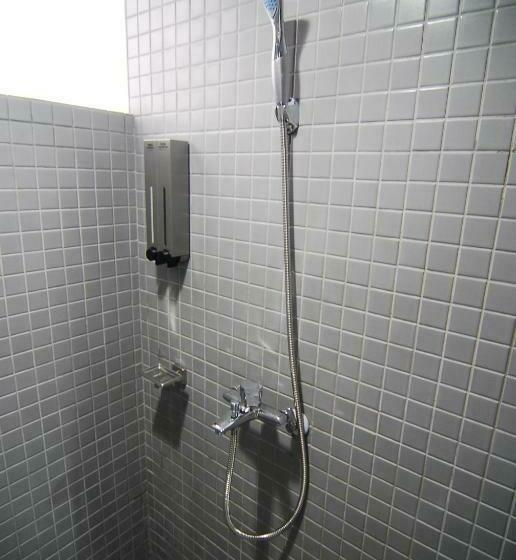 اتاق استاندارد با سرویس بهداشتی مشترک, Inn Cube Ximen