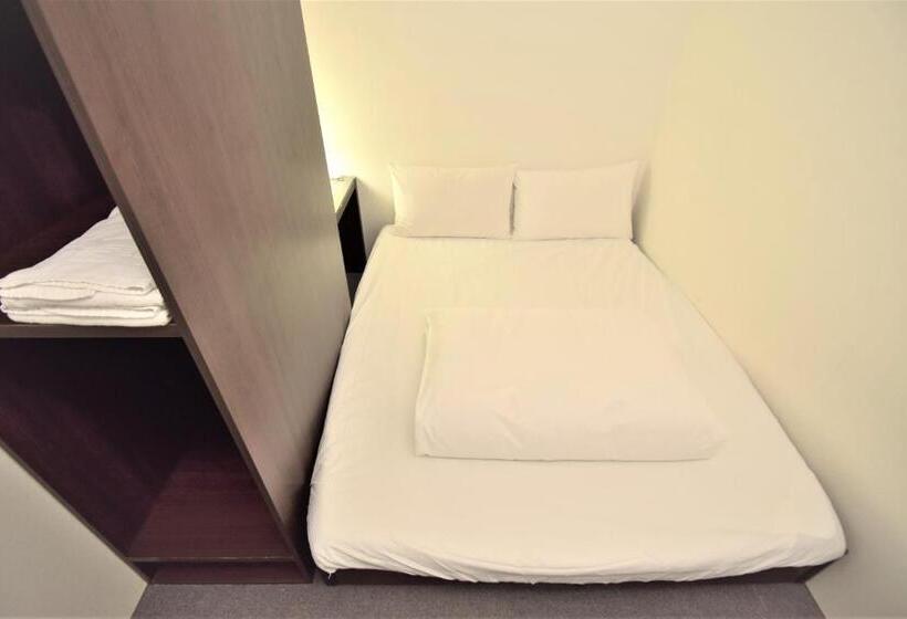 اتاق استاندارد با سرویس بهداشتی مشترک, Inn Cube Ximen