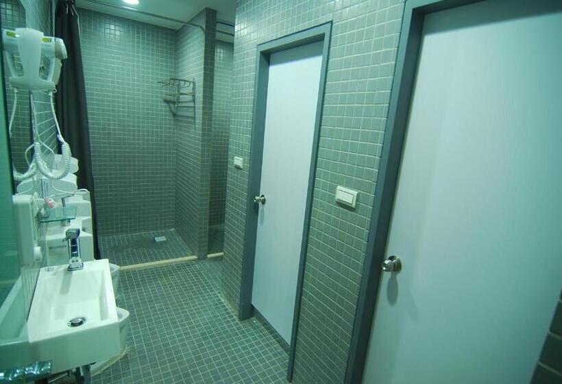 اتاق استاندارد یک نفره, Inn Cube Ximen