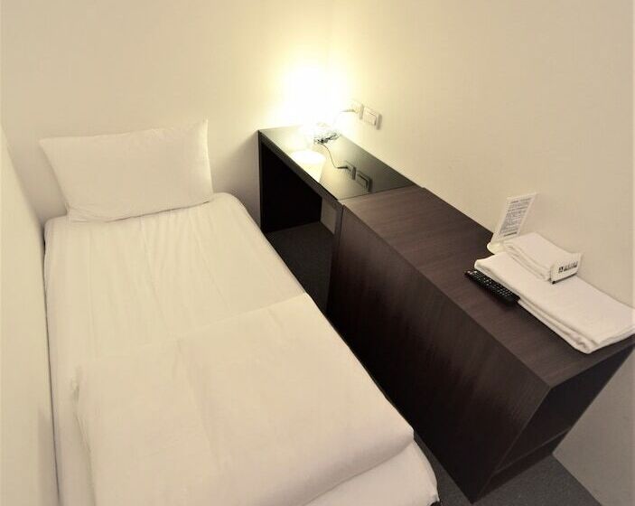 اتاق استاندارد با سرویس بهداشتی مشترک, Inn Cube Ximen