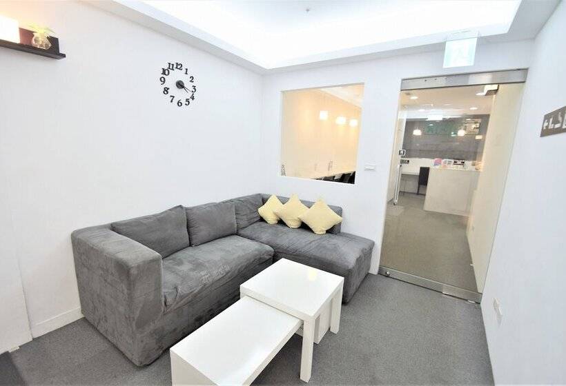 اتاق استاندارد با سرویس بهداشتی مشترک, Inn Cube Ximen