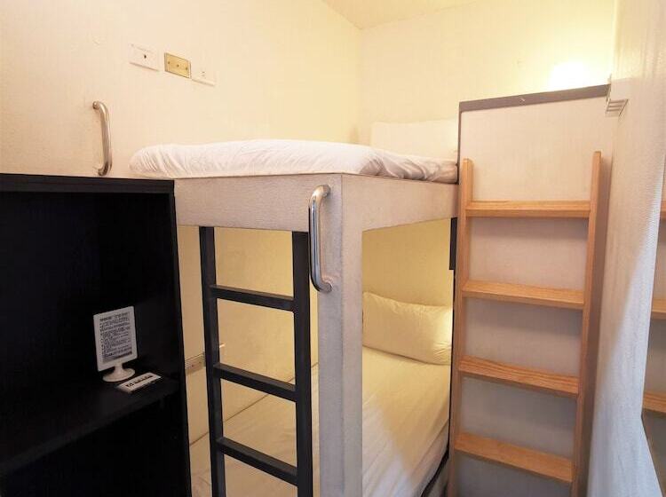 اتاق استاندارد با سرویس بهداشتی مشترک, Inn Cube Ximen