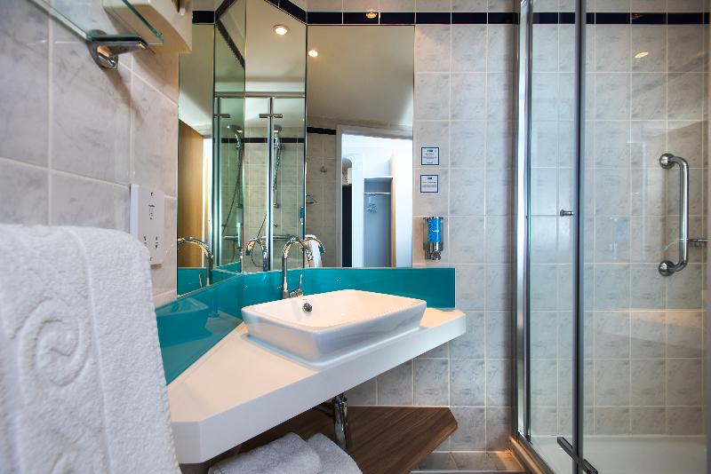 اتاق استاندارد با سرویس بهداشتی مشترک, Inn Cube Ximen