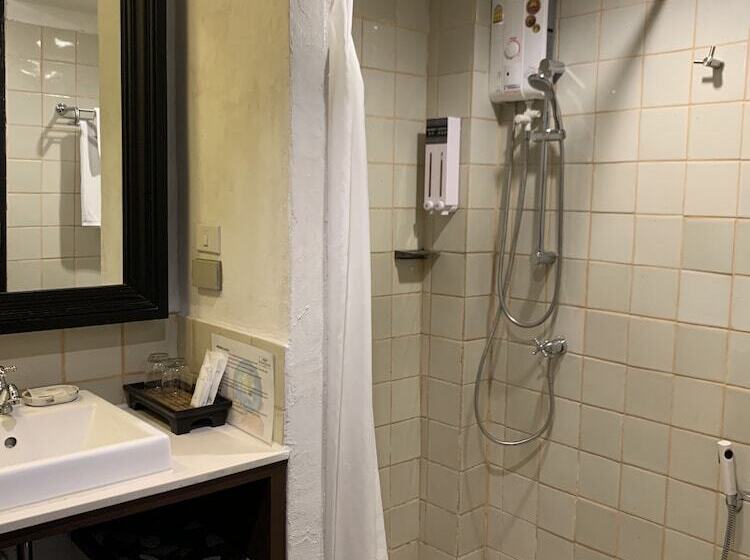 غرفة قياسية, 99 The Gallery Hotel  Sha Extra Plus