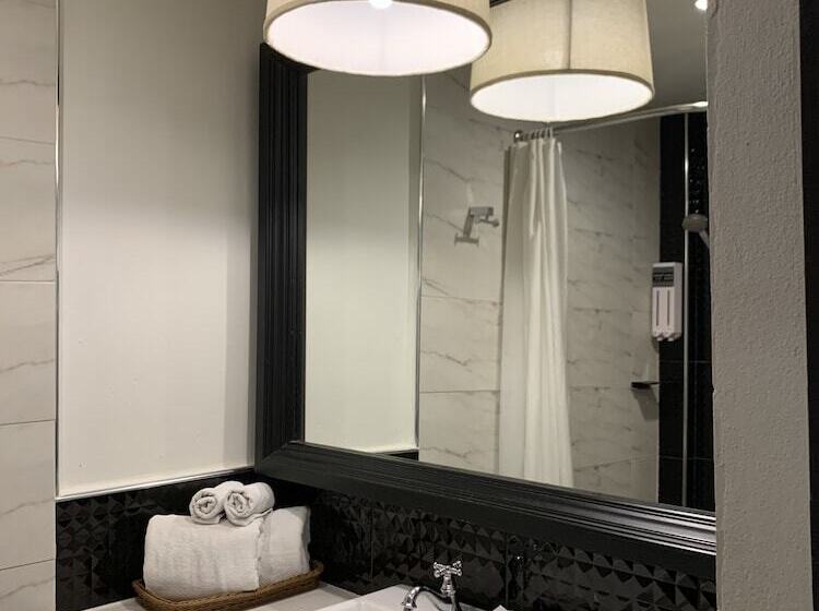 غرفة سوبيريور, 99 The Gallery Hotel  Sha Extra Plus