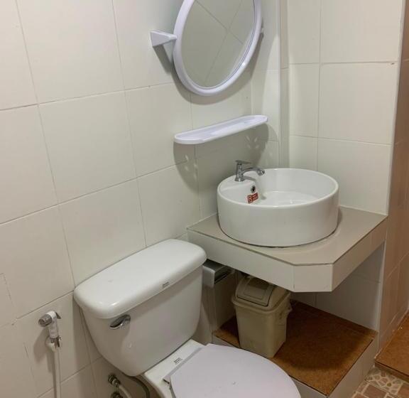 スタンダードトリプルルーム, Banwiang Guest House