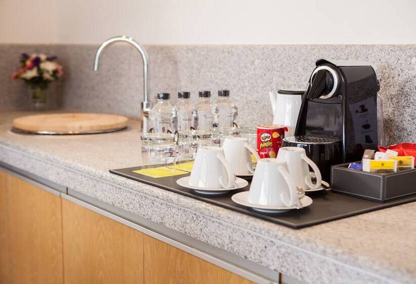 标准工作室, Botanica Khao Yai