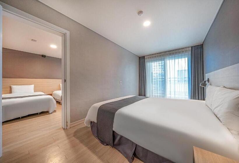 غرفة عائلية ذات إطلالة جانبية على البحر, Gyeongpo Soo