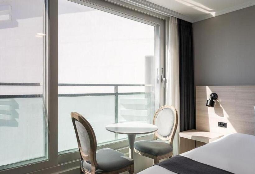 스탠다드 전망 룸, Gyeongpo Soo