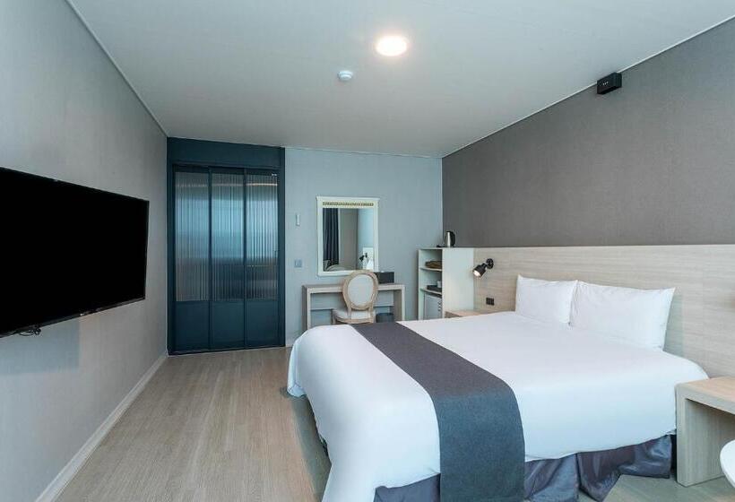 シングルデラックスルーム, Gyeongpo Soo