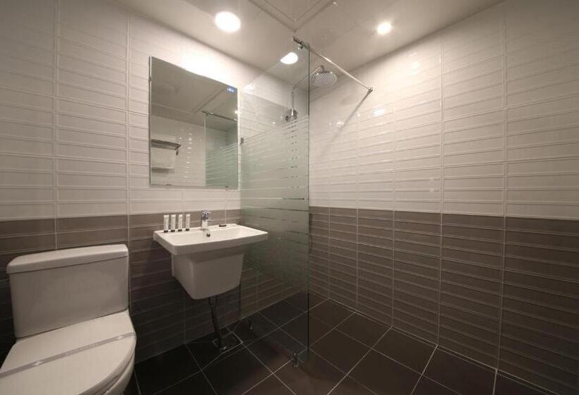 غرفة قياسية مطلة على الجبل, Gyeongpo Soo