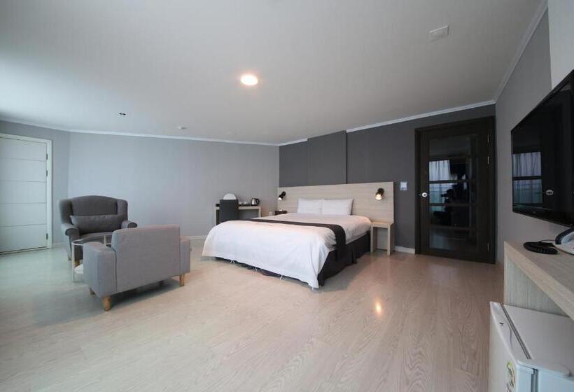 غرفة ديلوكس مطلّة علي البحر, Gyeongpo Soo