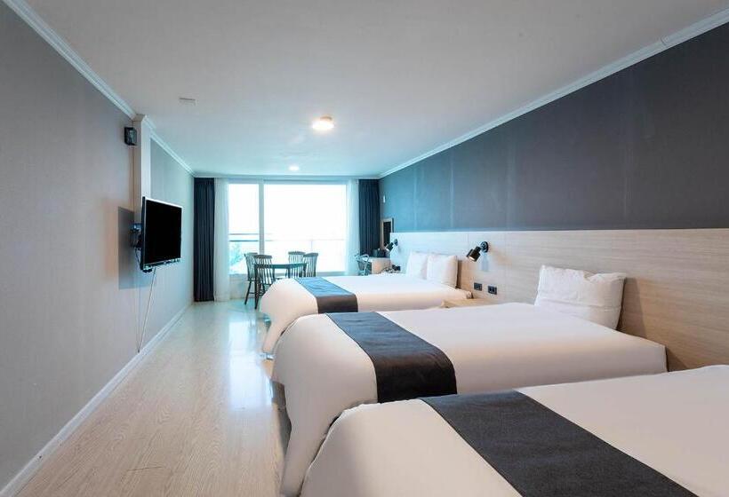 스탠다드 4인용 룸 바다전망, Gyeongpo Soo