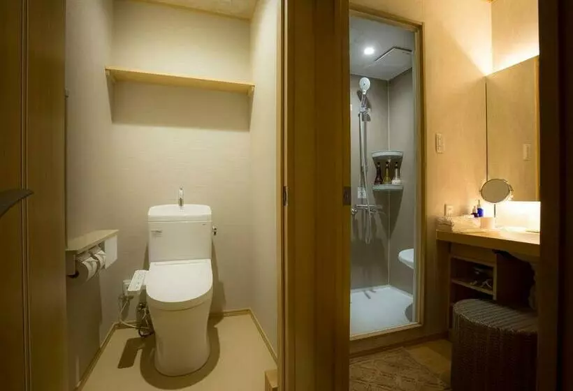 Habitació Estàndard, Hanashinsui