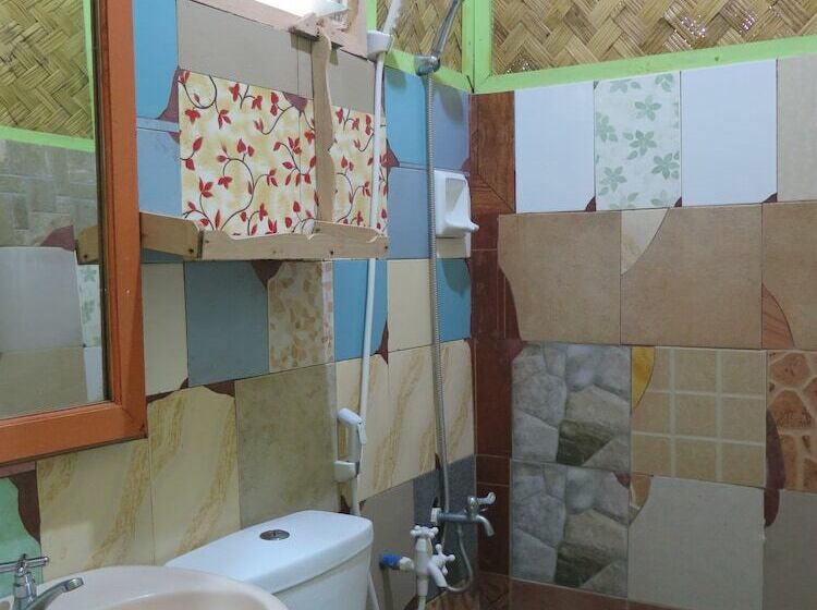 Quarto Economy, Island Front Ii