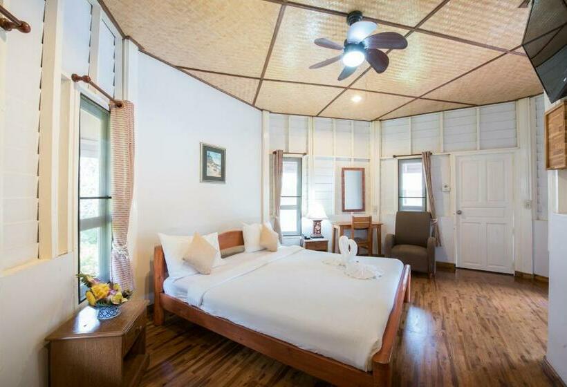 スーペリアールーム, Sairee Seaview Koh Tao   Hostel