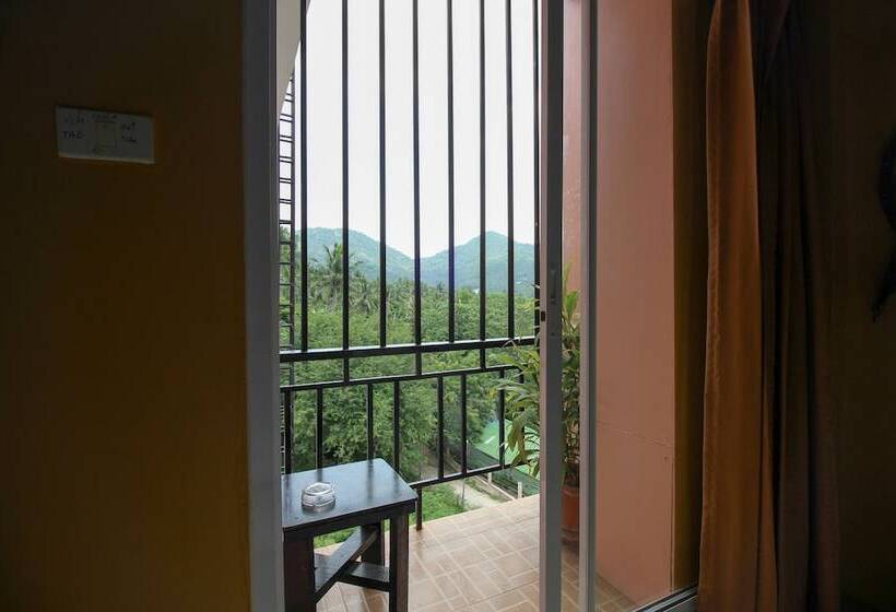 スタンダードルーム, Sairee Seaview Koh Tao   Hostel