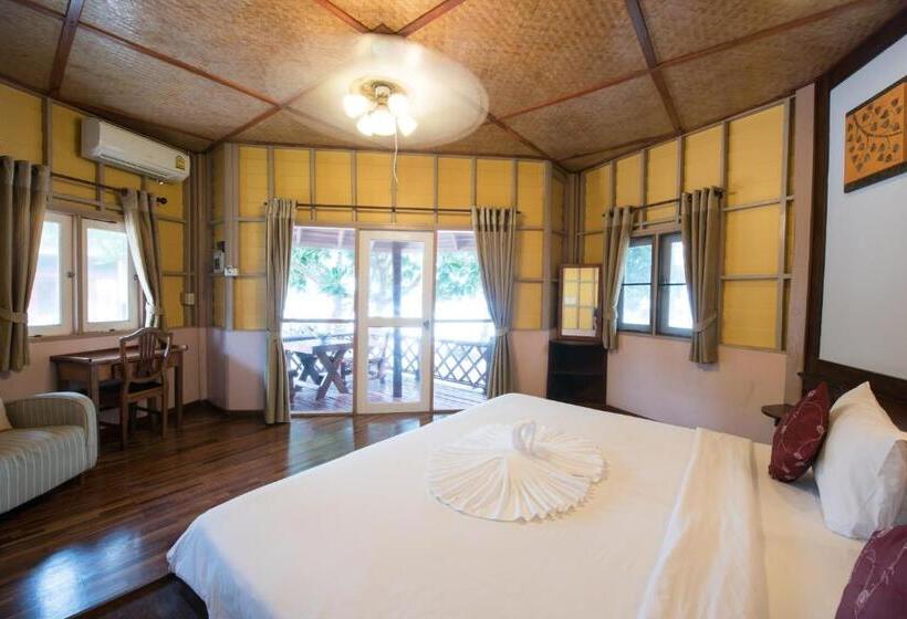 غرفة ديلوكس مطلّة علي البحر, Sairee Seaview Koh Tao   Hostel