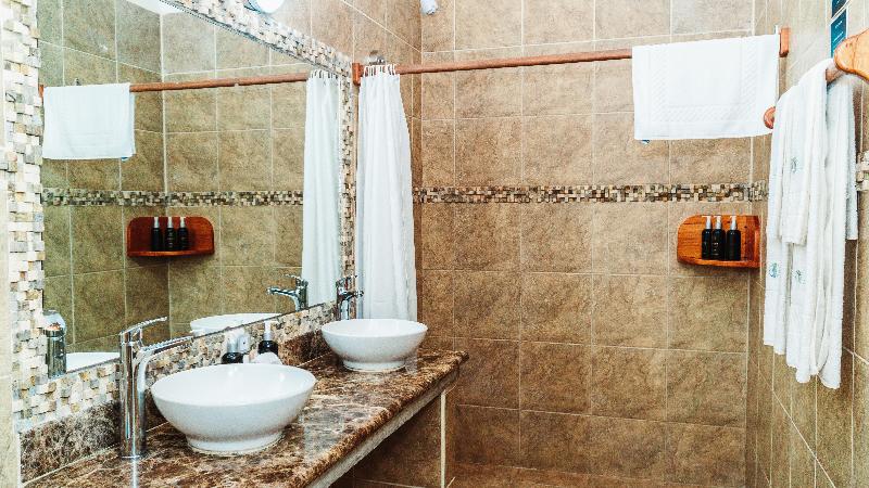 سوییت جونیور, La Palm