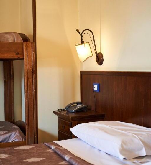 スタンダード４人部屋, Max