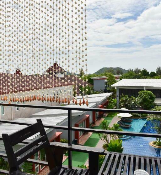 חדר סופריור נוף לבריכה, Milano Huahin