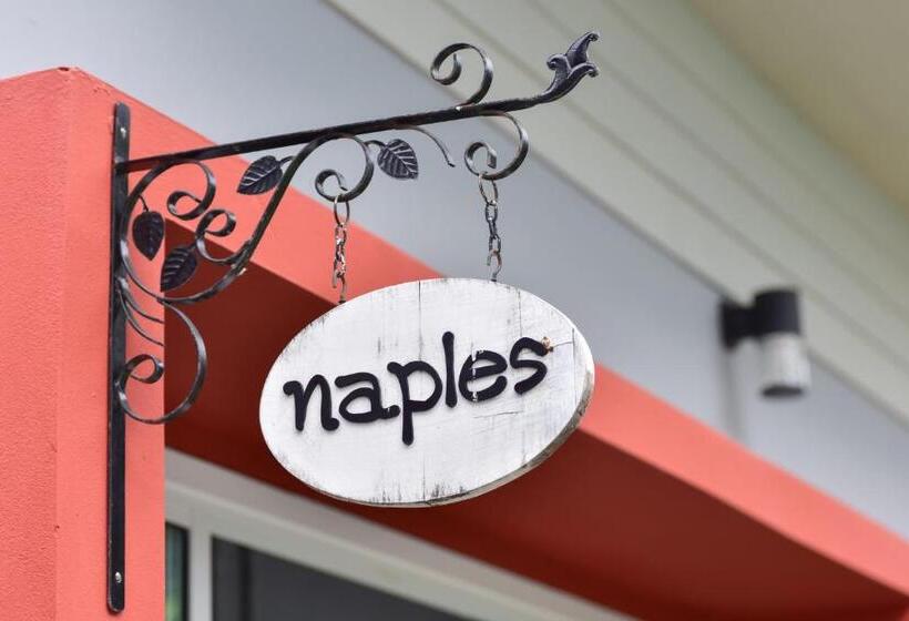 בקתה סטנדרטית, Milano Huahin