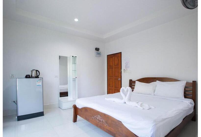 バルコニー付きデラックスルーム, Namhasin House