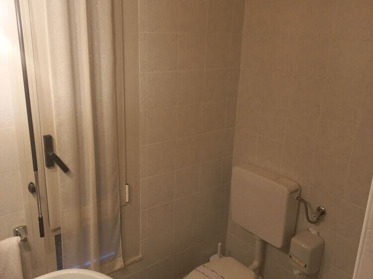 Номер Стандарт, Park