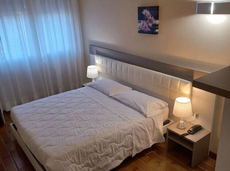 Номер Стандарт, Park