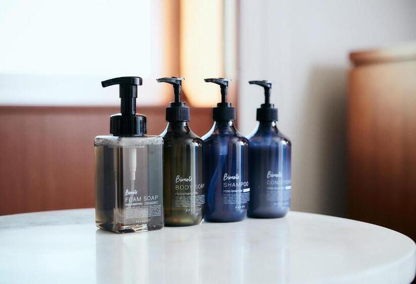 חדר סטנדרט יחיד, The Mark Grand