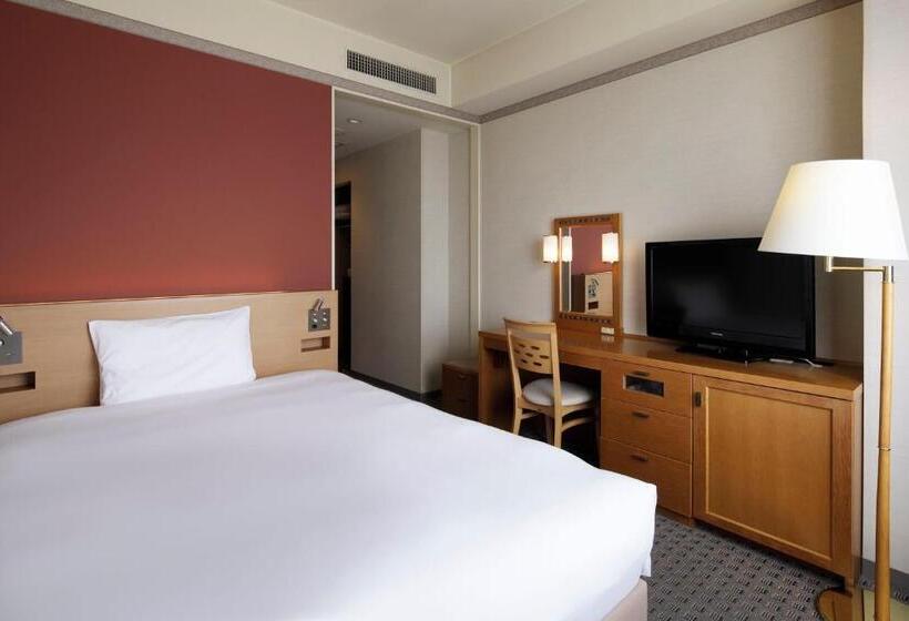 חדר סטנדרט יחיד, The Mark Grand