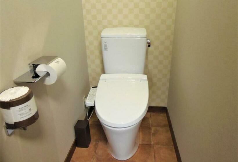 غرفة قياسية فردية, Sanso Tanaka